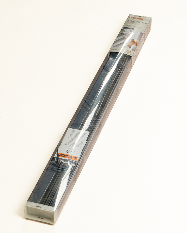 Aluminium Blind Charcoal 25 mm | Maison Douineau