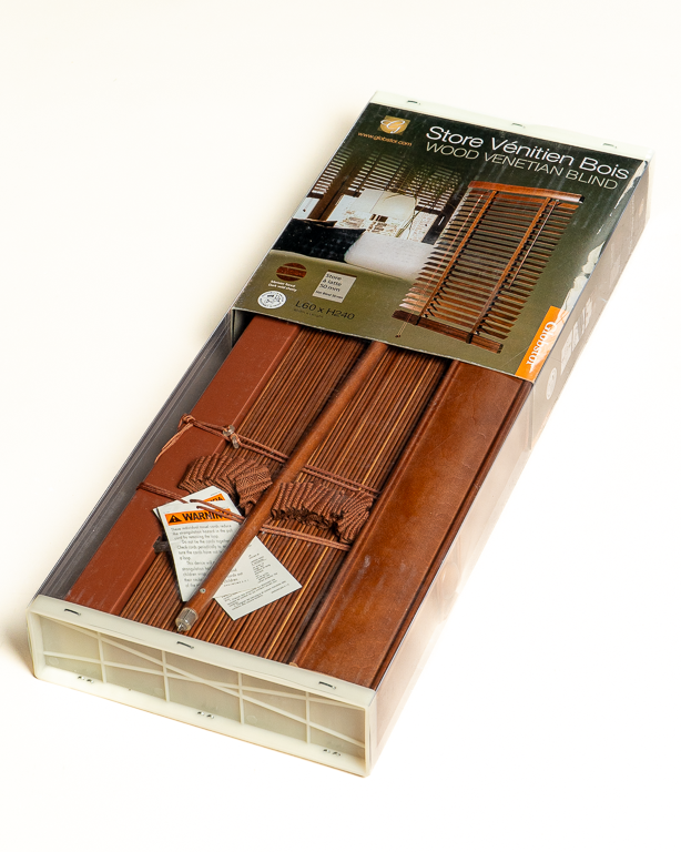 Wooden Blind Dark Cherry 50 mm | Maison Douineau