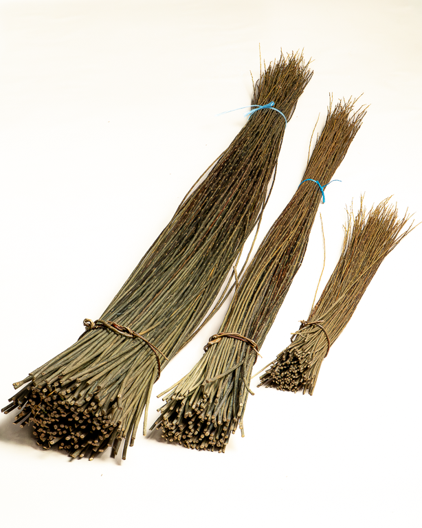 Dark Raw Willow – Purpurea Daphnoides | Maison Douineau