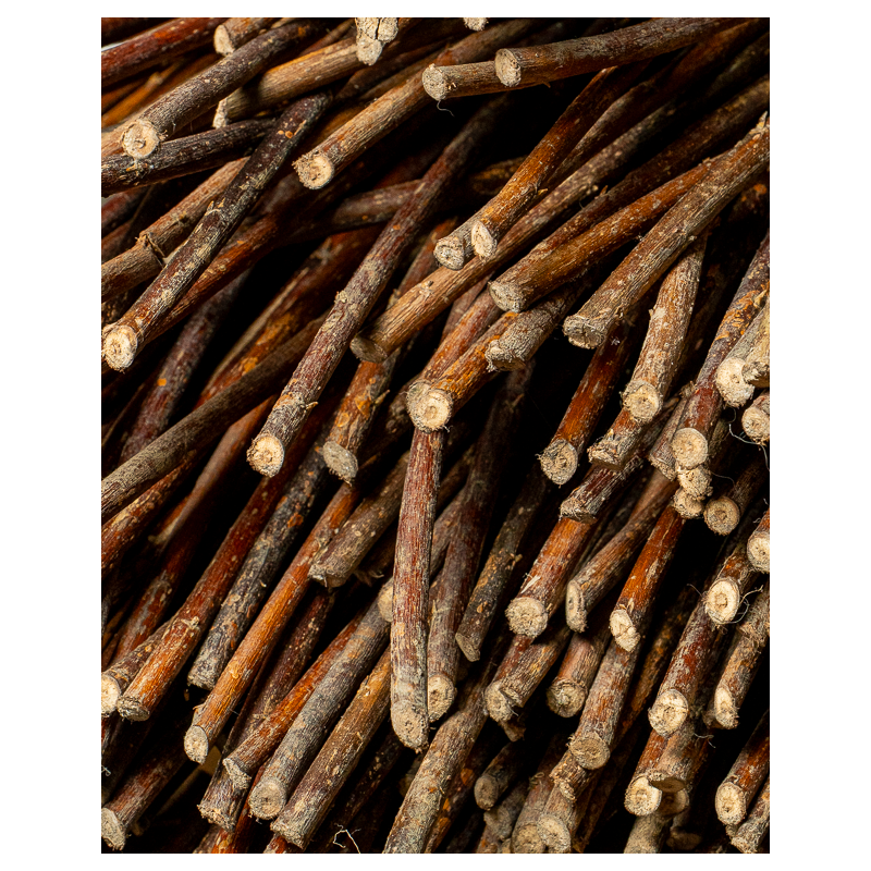 Robust Raw Willow – Belgian Red | Maison Douineau