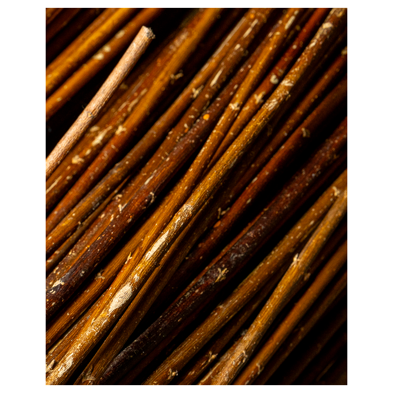 Robust Raw Willow – Belgian Red | Maison Douineau