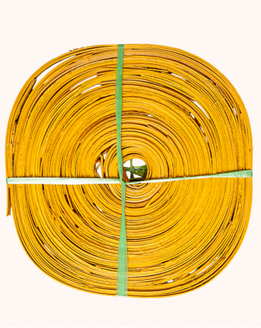 Yellow Flat Wood Skein – Finishing | Maison Douineau