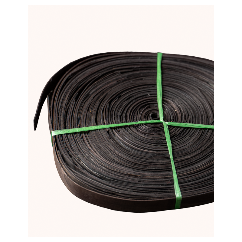 Éclisse Bois Plate Noire – Finition | Maison Douineau
