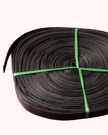 Éclisse Bois Plate Noire – Finition | Maison Douineau