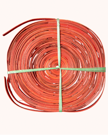 Red Flat Wood Skein – Finishing | Maison Douineau