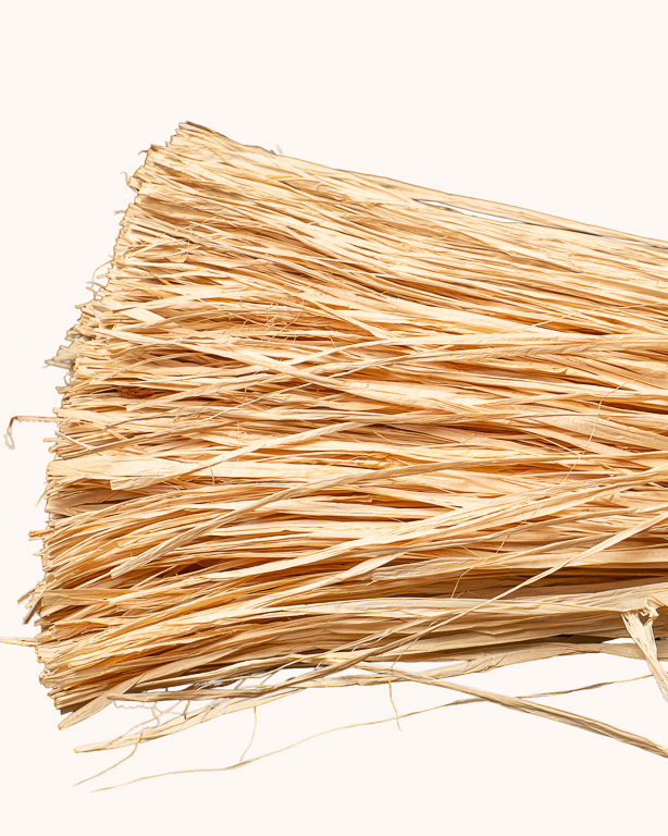 Natural Cut Raffia – Basketry & Crochet | Maison Douineau