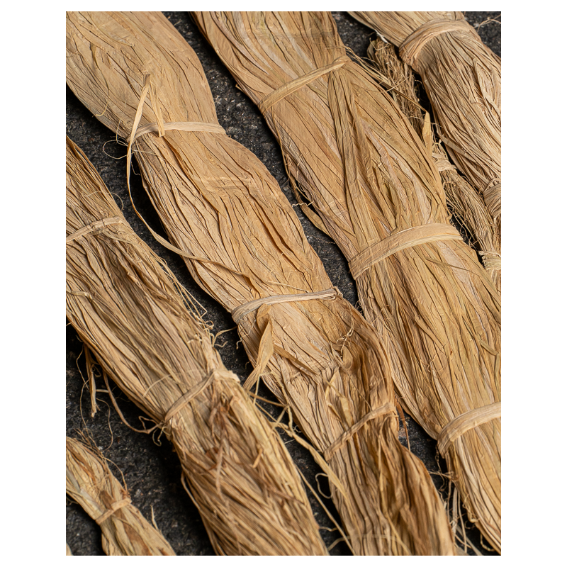 Seat Raffia – Re-seating | Maison Douineau