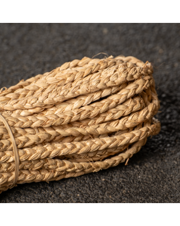 Braided raffia